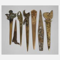 Sieben Brieföffner mit Tiermotiven111