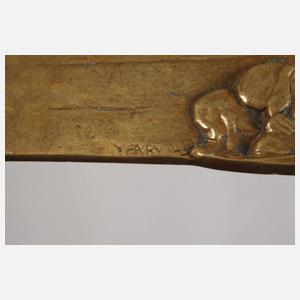 Acht figürliche Brieföffner