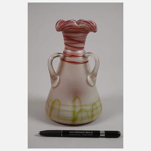 Pallme-König & Habel Dreihenkelvase