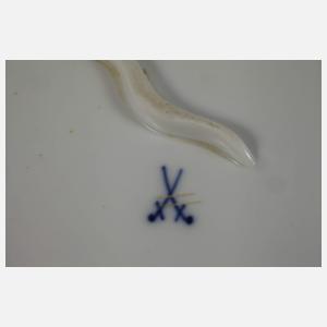 Meissen Platte aus dem "Flügelmuster-Service"
