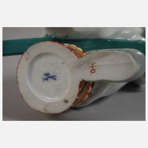 Meissen ”Kind, auf einem Stecken reitend”