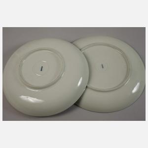 KPM Berlin zwei Teile Reliefdekor