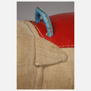 Großes Rupfentier als Nashorn