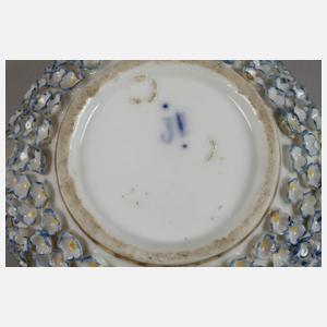 Frankreich Deckeldose Schneeballdekor