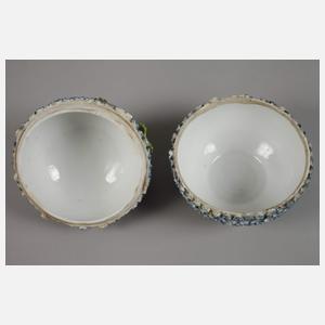 Frankreich Deckeldose Schneeballdekor