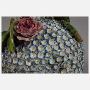 Frankreich Deckeldose Schneeballdekor