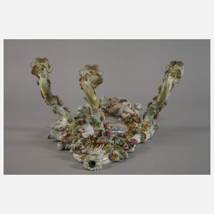 Meissen dreiarmiger "Wandleuchter mit Amorette"