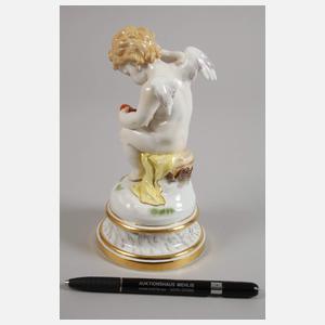 Meissen "Amor, ein verwundetes Herz flickend"