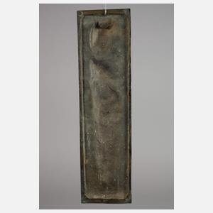 Relief eines Kleinkindes