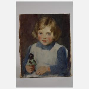 Mädchen mit dunkler Puppe