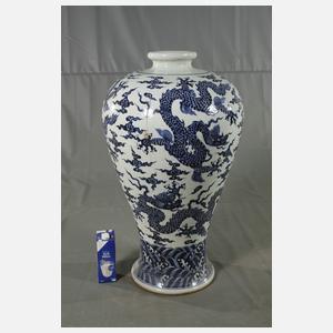 Paar riesige Meiping-Drachenvasen Xuande