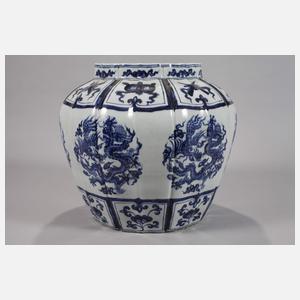 Schultertopf mit Drachenmedaillons