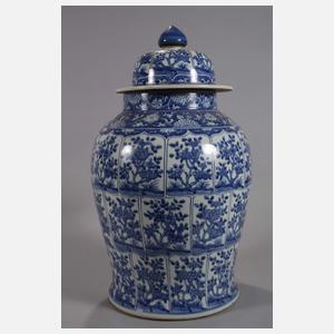 Paar sehr große Deckelvasen