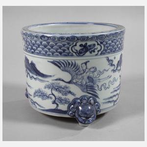 Weihrauchbrenner auf Löwenmaskarons