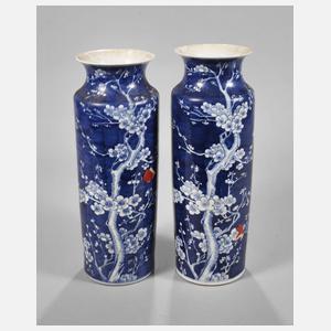 Paar Pflaumenblüten-Rouleauvasen