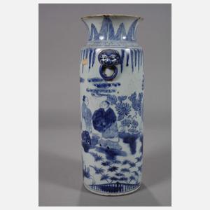 Paar Löwenkopf-Rouleauvasen