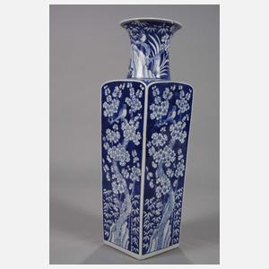 Paar eckige Pflaumenblüten-Balustervasen