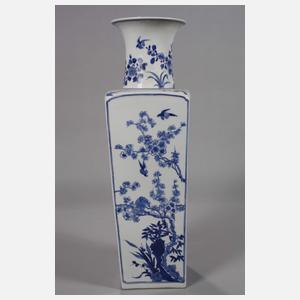 Paar eckige Balustervasen "Blumen der 4 Jahreszeiten"