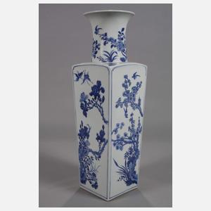 Paar eckige Balustervasen "Blumen der 4 Jahreszeiten"