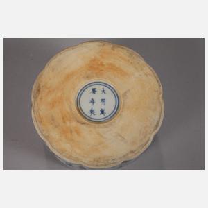 Paar Chrysanthemen-Cachepots