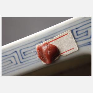 Paar facettierte Cachepots