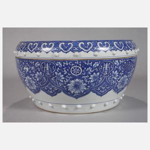 Sehr große Dagu-Deckeldose