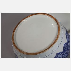 Sehr große Dagu-Deckeldose