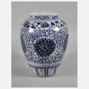 Große Chrysanthemen-Vase