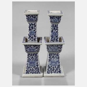 Paar chinesische Altarleuchter