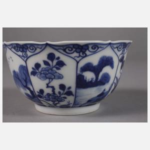 Paar fein bemalte Teeschalen