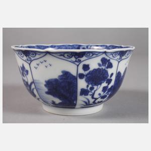 Paar fein bemalte Teeschalen