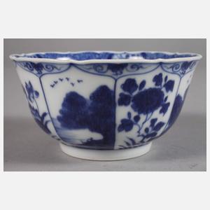 Paar fein bemalte Teeschalen