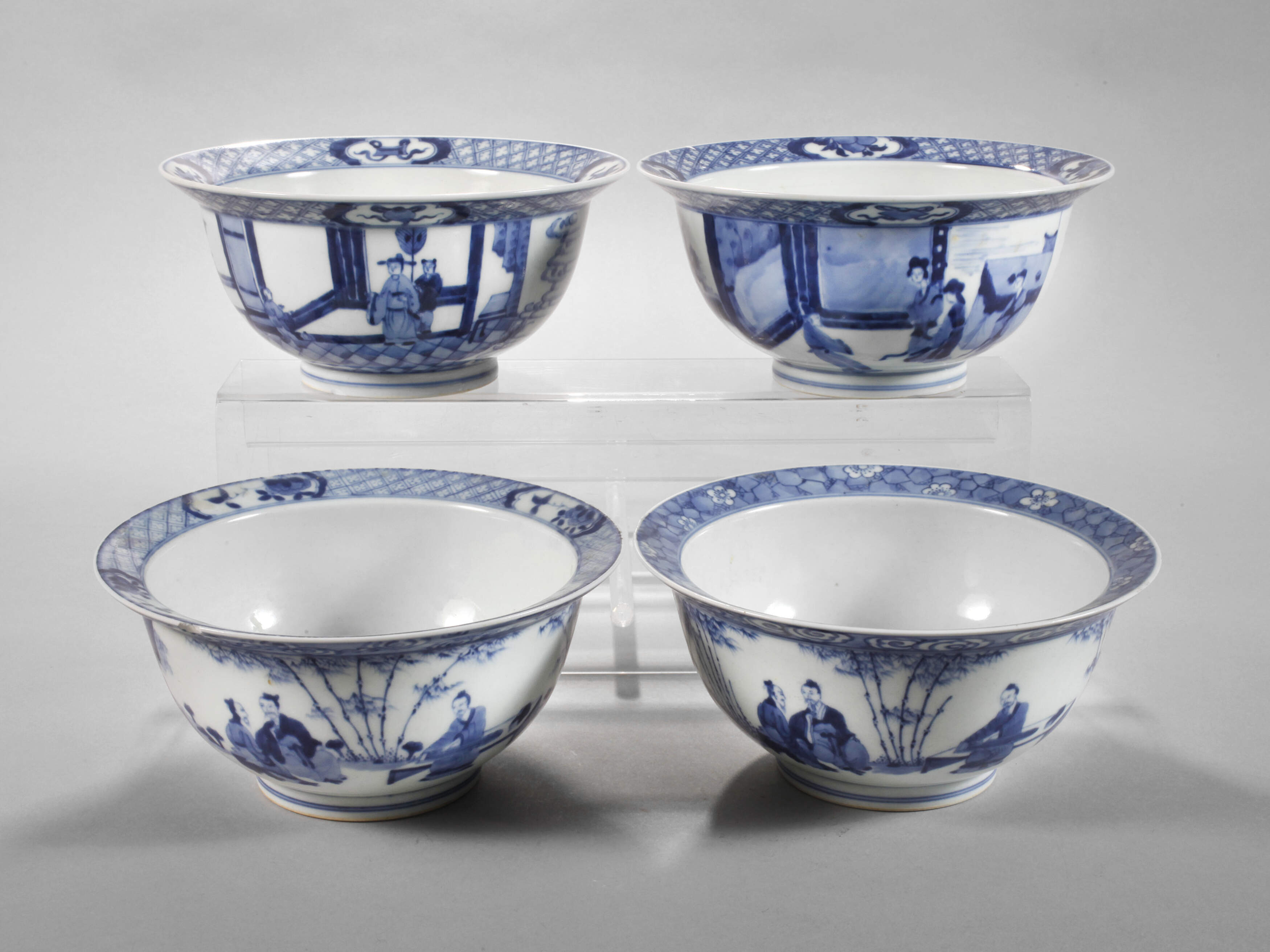 Vier Klapmuts-Schalen