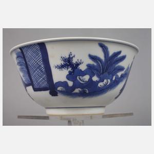 Paar fein bemalte große Teeschalen