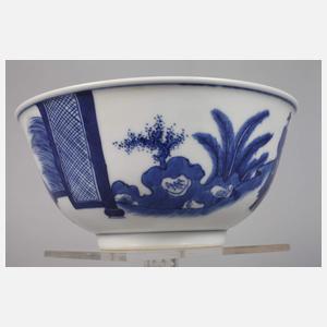 Paar fein bemalte große Teeschalen