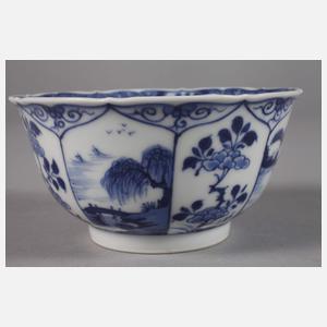 Paar fein bemalte Teeschalen