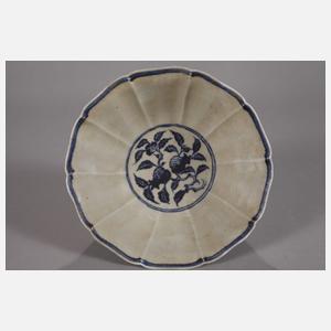 Stem Cup mit Granatapfeldekor