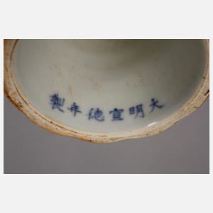 Stem Cup mit Granatapfeldekor