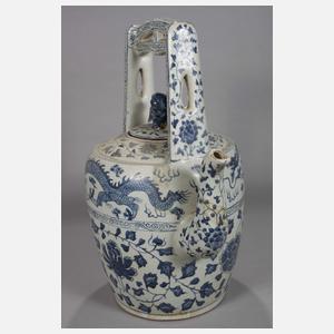 Riesige Porzellankanne für Wasser oder Tee