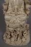 Große Blanc-de-Chine-Figur "Der Medizinbuddha Bhaisajyaguru"