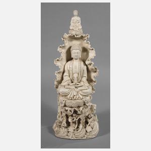 Große Blanc-de-Chine-Figur "Der Medizinbuddha Bhaisajyaguru"