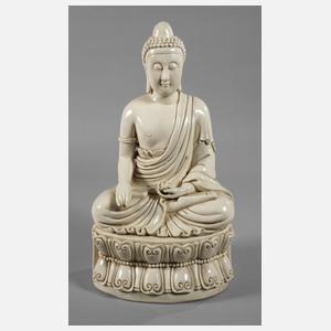 Blanc-de-Chine-Figur des Buddha Amitabha