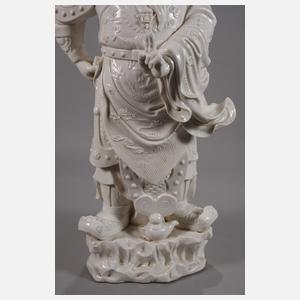 Riesige Blanc-de-Chine-Figur "Der drohende Kriegsgott Guandi"