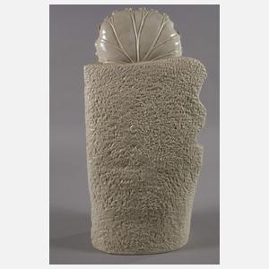 Große Blanc-de-Chine-Figur "Guanyin in der Meereshöhle"