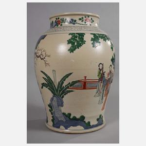 Große Schultervase "Musik und Tanz im südlichen Garten" Famille Verte