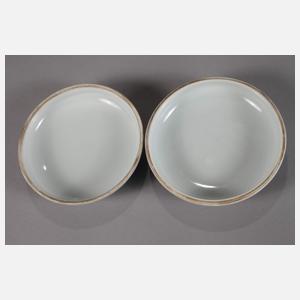 Deckeldose "Karpfenfische im sommerlichen Lotosteich"