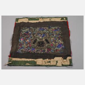 Drei bestickte Qing-Abzeichen