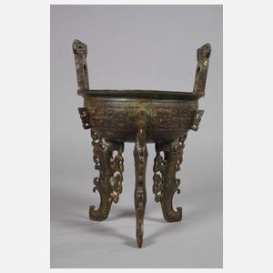 Klingenfuß-Dreifuß Typ DING