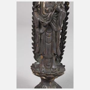 Stehende Guanyin