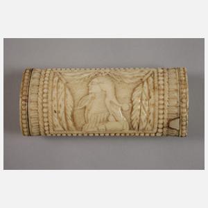 Zwei Schnupftabakdosen